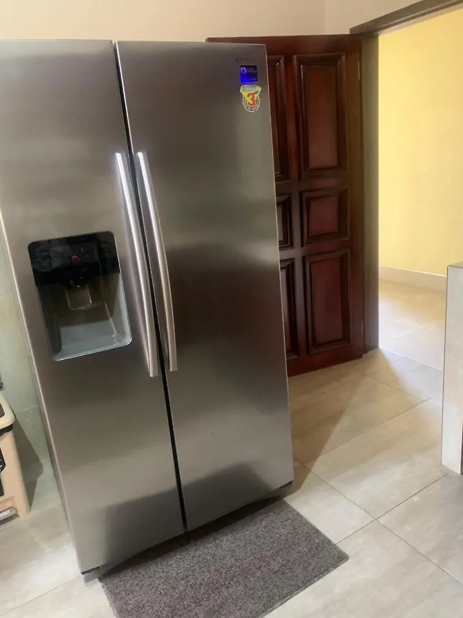 White House By White River Ocho Rios Apartman
